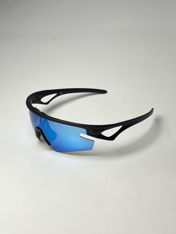 OAKLEY - Image 3