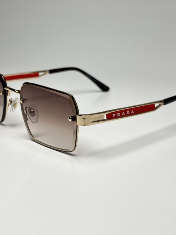 PRADA - Image 2