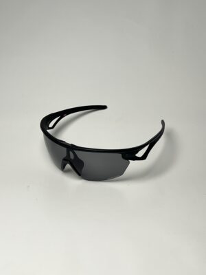 OAKLEY