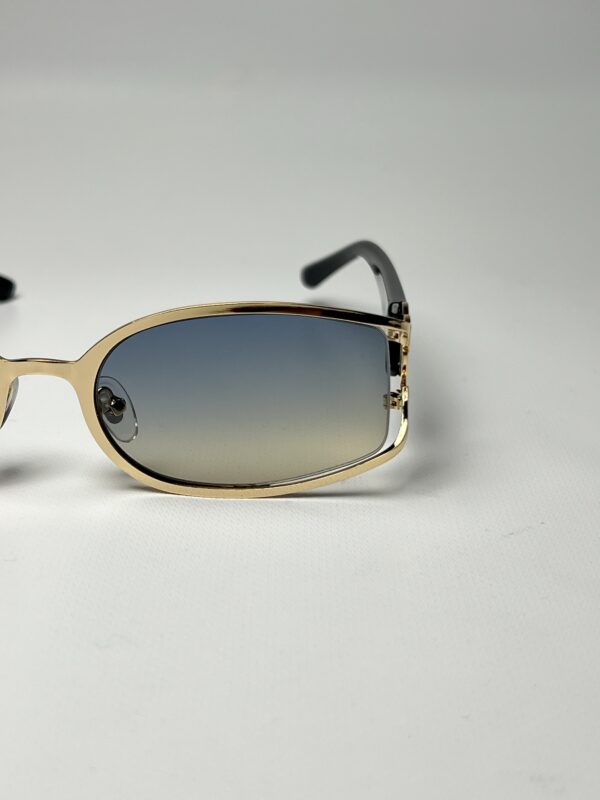 CHANEL - Image 5