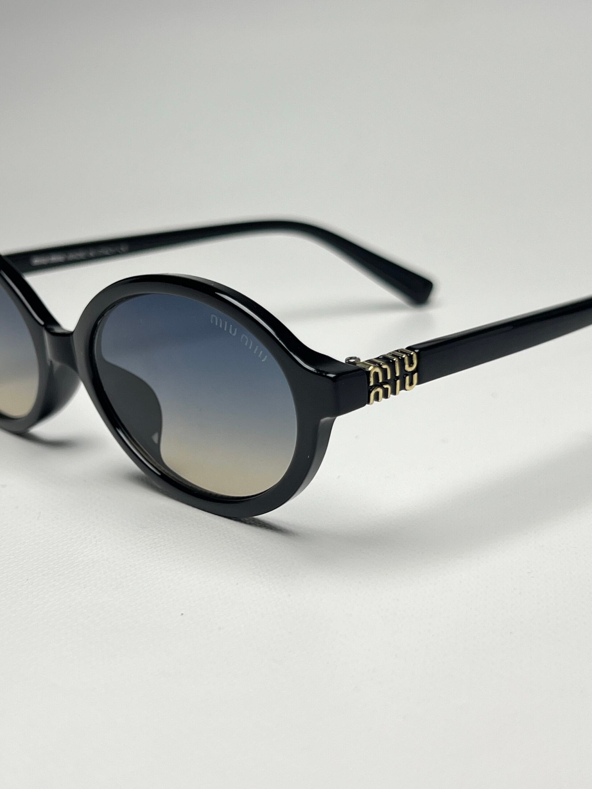 MIUMIU - Image 2