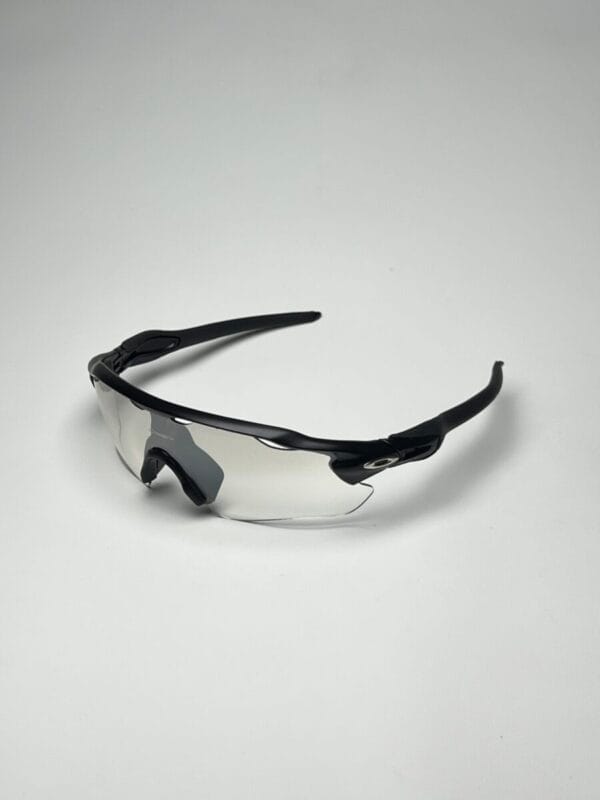 OAKLEY AAA