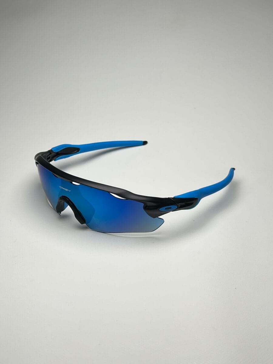 OAKLEY AAA