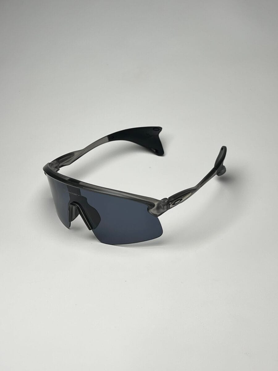 OAKLEY AAA