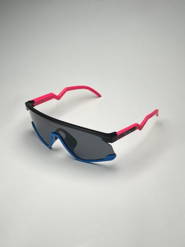 OAKLEY AAA