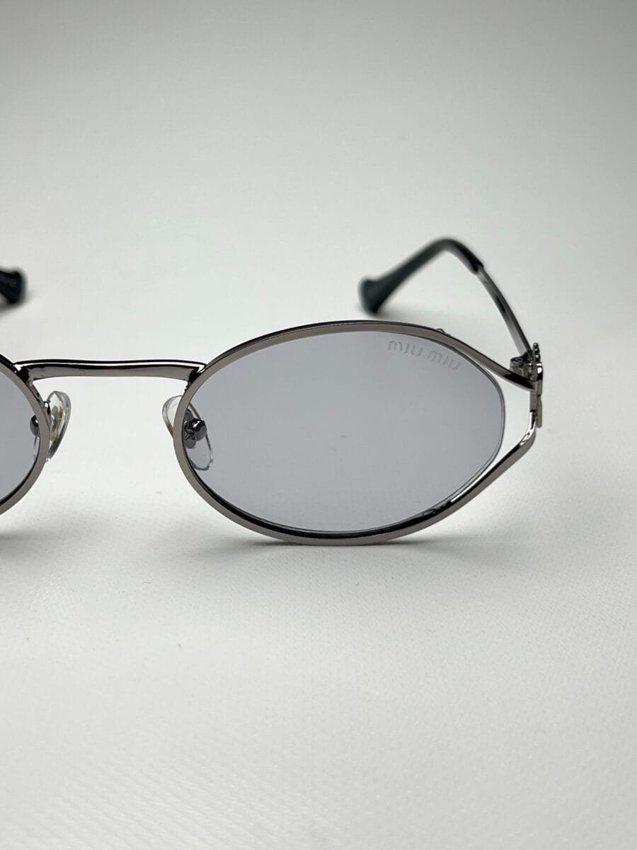 Miu-Miu Ovalada Gris Transparente - Image 4