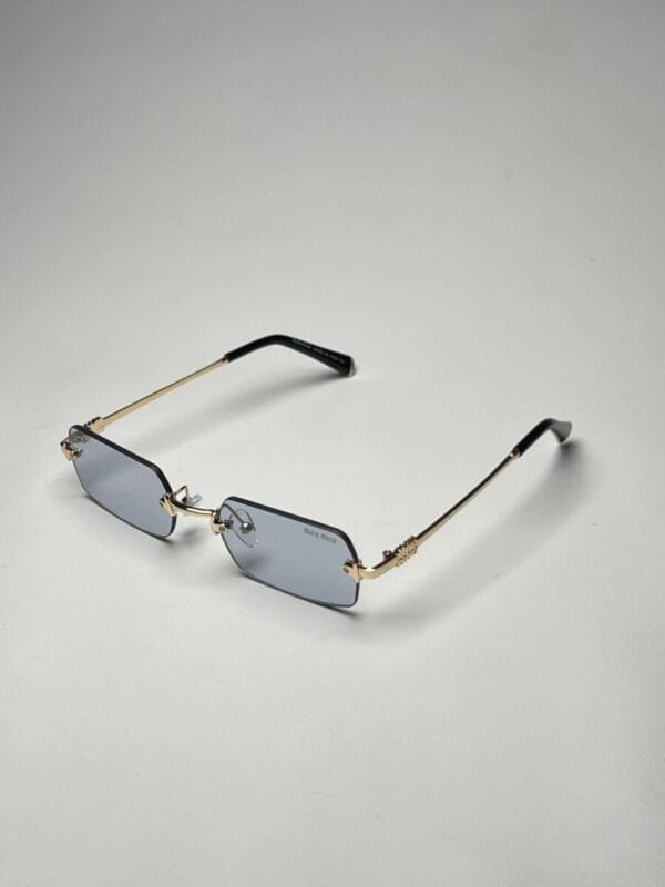 Miu-Miu Rectangular Gris Claro