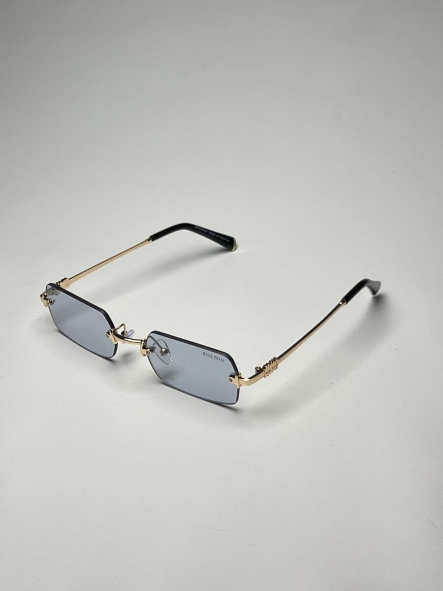 Miu-Miu Rectangular Gris Claro