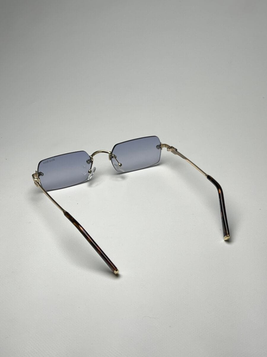Miu-Miu Rectangular Azul Claro - Image 4