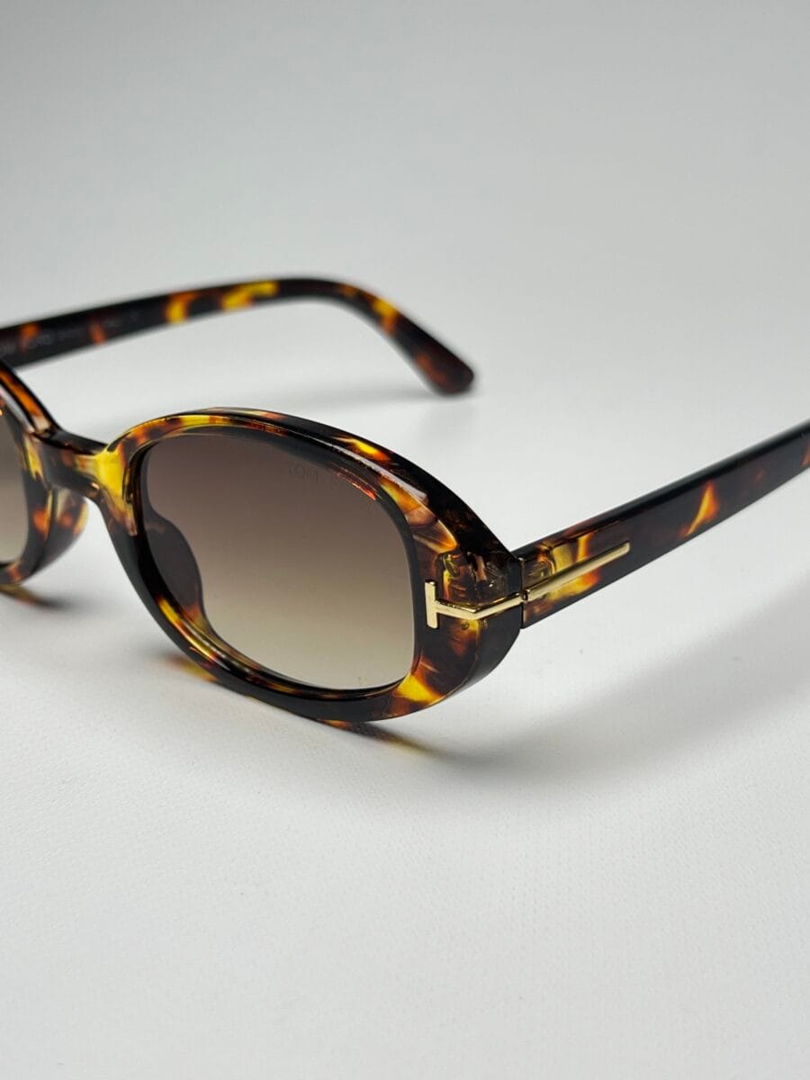 TOM FORD - Image 2