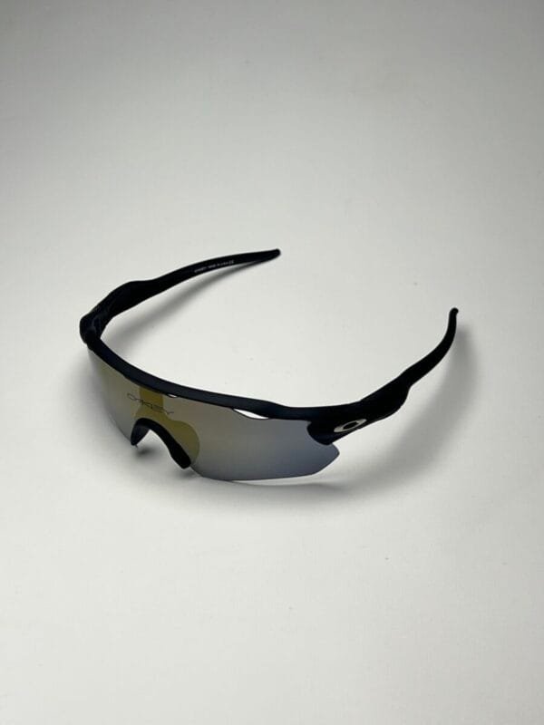 OAKLEY AAA
