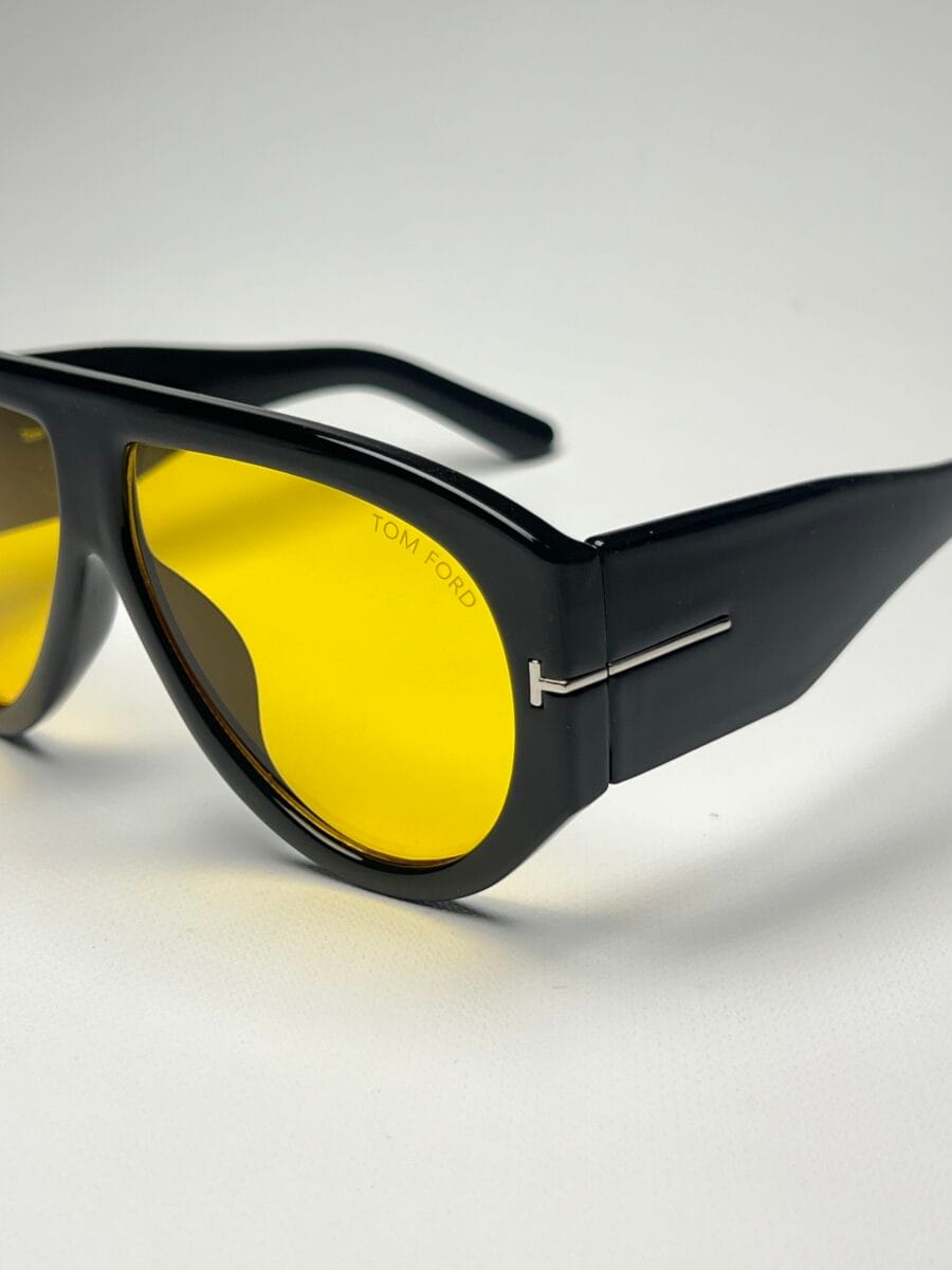 TOM FORD - Image 2