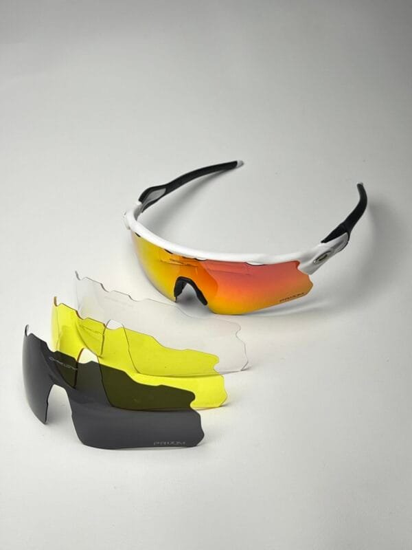 OAKLEY RADAR EV BLANCA ROJA