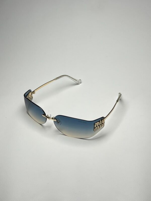 MIUMIU VISOR AGUA MARINA DOBLE TONO